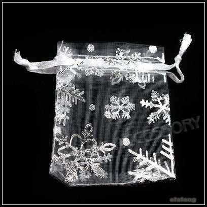 200pcs lot 5X7cm White Christmas Wedding Organza Bag Snowflake Pattern