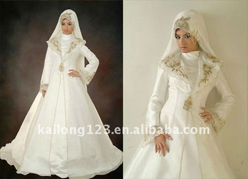 High Collar Embroidered Aline Satin Arabic Wedding Dress