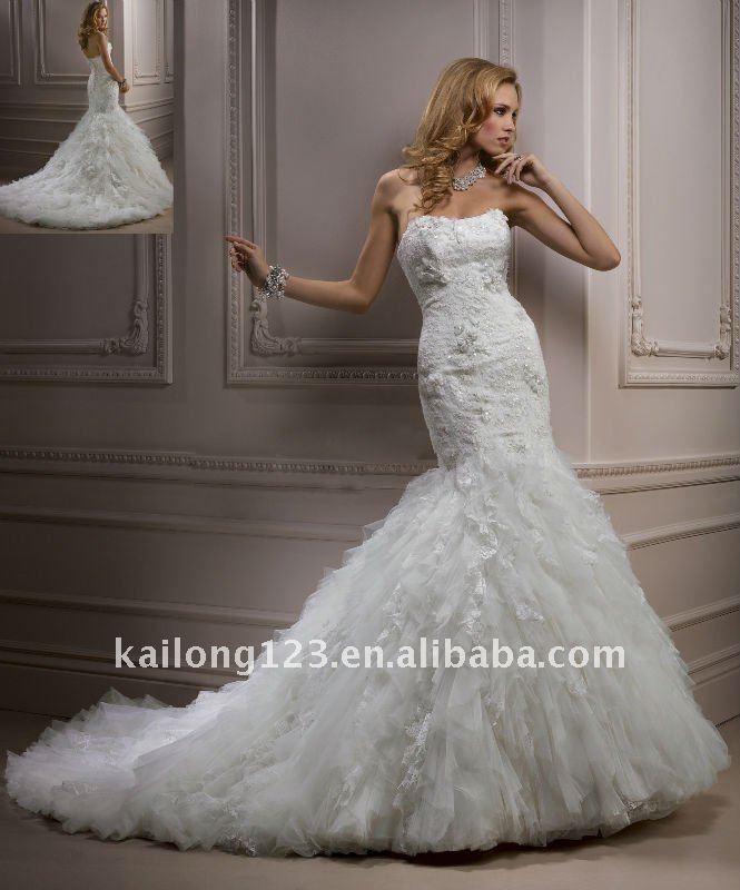 Fabulous Draping Layers Tulle Lace Flowers Mermaid Wedding Gown