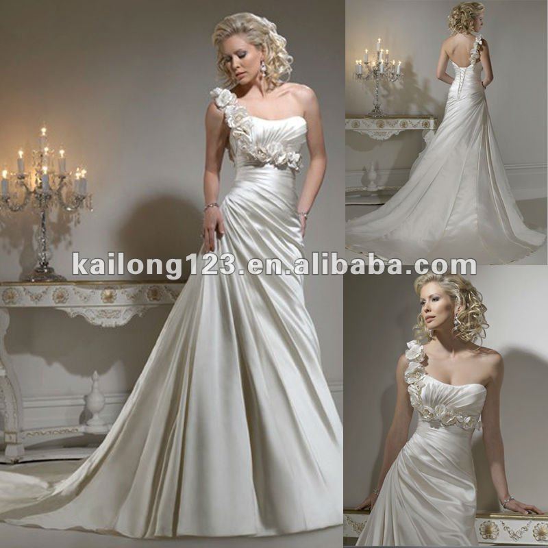 Glamorous Oneshoulder Flower Pleated Aline White Wedding dress