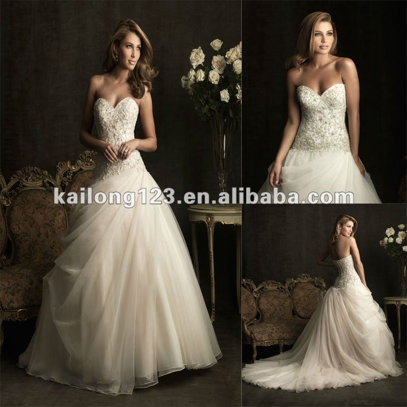  Chapel train Crystal Beaded Embroidery Organza Ball Gown Wedding Dresses