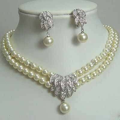 Pearl Wedding Jewellery on Beauty Fashion Lifestyle   Pearl Necklace